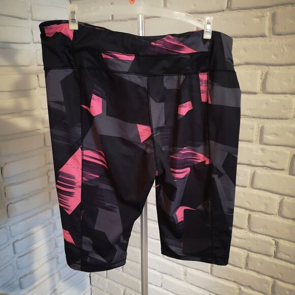 Avia Black Grey & Pink Ladies Size Large Elastic Waist Active Shorts - Picture 2 of 6